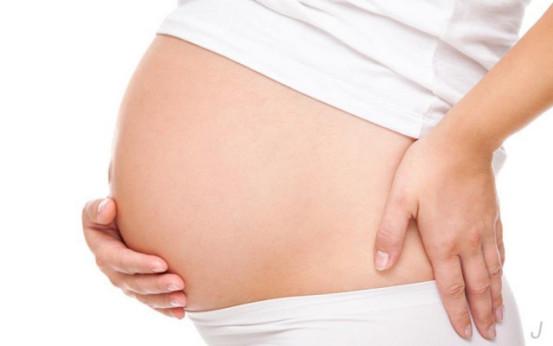 孕晚期：背发麻谨防流产