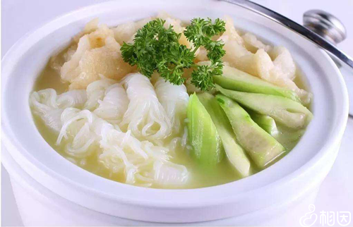 丝瓜仁鲢鱼催乳汤